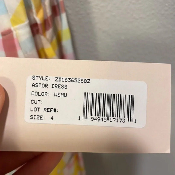 NWT Cinq a Sept woman’s Astor Dress. - Picture 11 of 16